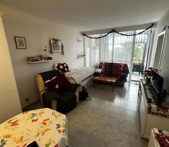 Costa Del Silencio Primavera * Las Galletas